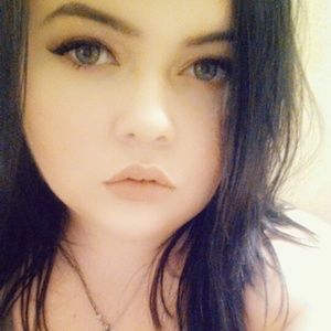 Meet your Posher, Hailey